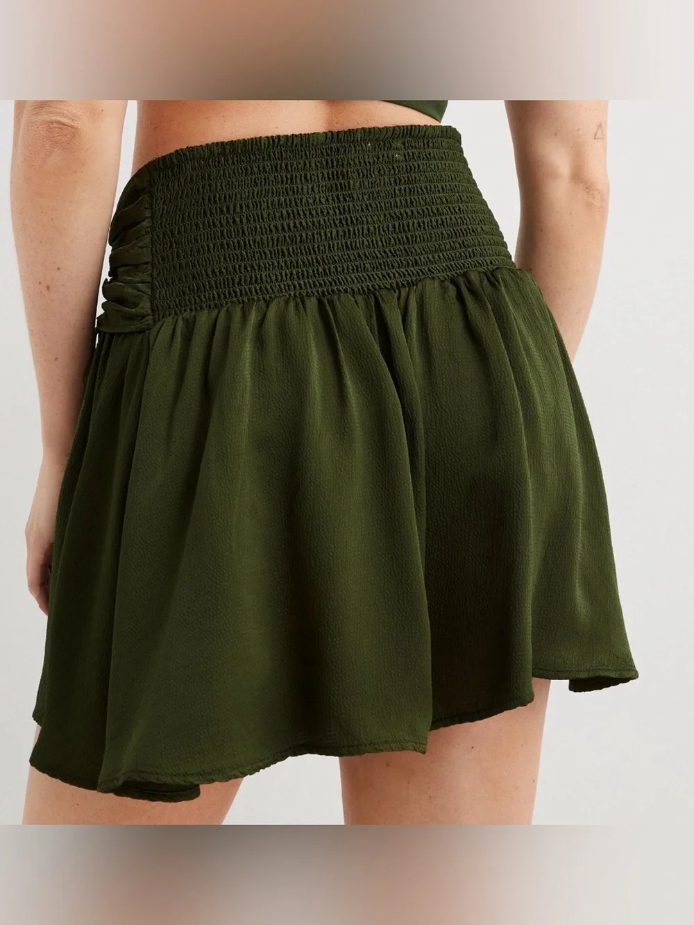 aerie flattering olive